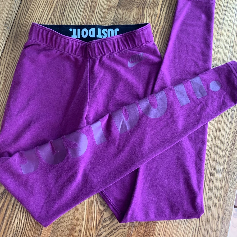 Nike “Just Do It” leggings, women’s
